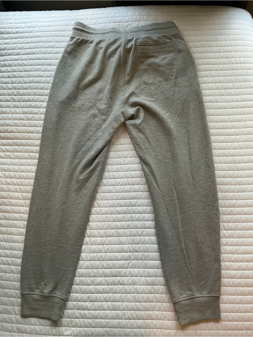 Vineyard Vines Men's Light Heather Gray Jogger Sweatpants